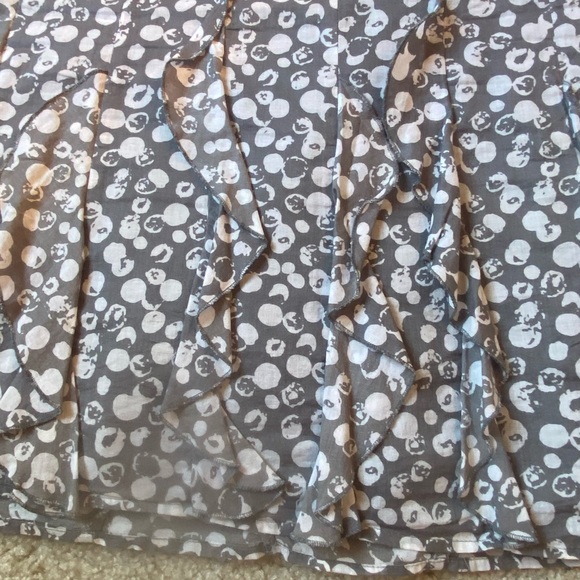 Ready for a fiesta with the ruffles on this skirt!  Get ready to dance 🕺🏽! - Picture 8 of 10